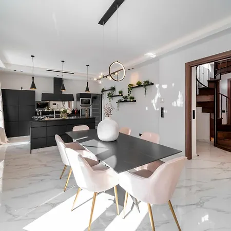 Lägenhet Ref 1466 - Penthouse For Rent